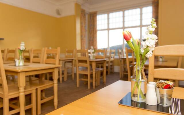 YHA Ravenstor - Hostel