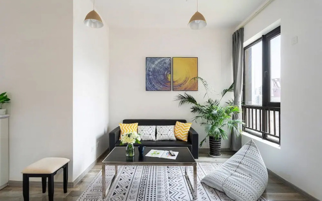 Qing Apartment Mosaic Mansion