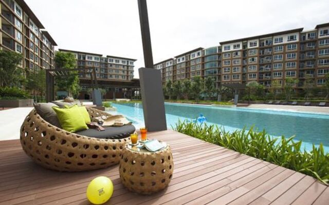 Baan Thew Lom Condominium