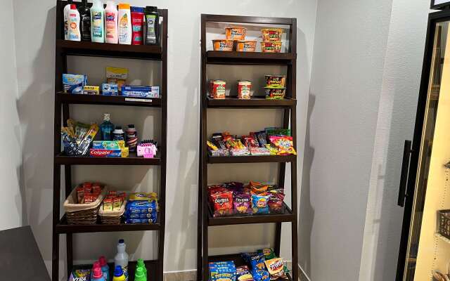 Motel 6 Junction, Texas - Llano River