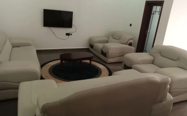 King Daken Diplomatic Suites