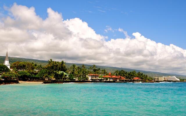 Holiday Inn Express Hotel & Suites Kailua-Kona by IHG