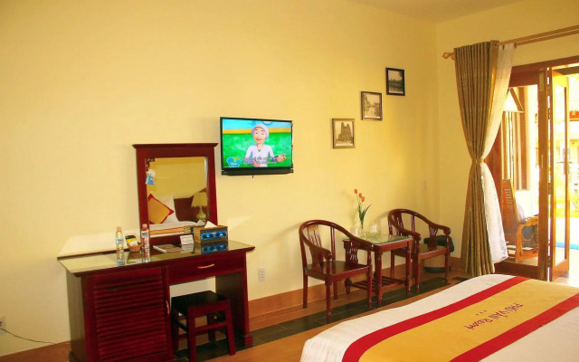 Phu Van Resort & Spa