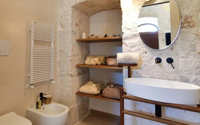 Lamarossa Trulli & Suites