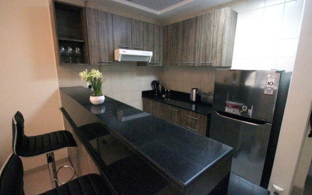 Kennedy Towers - Al Noujoum