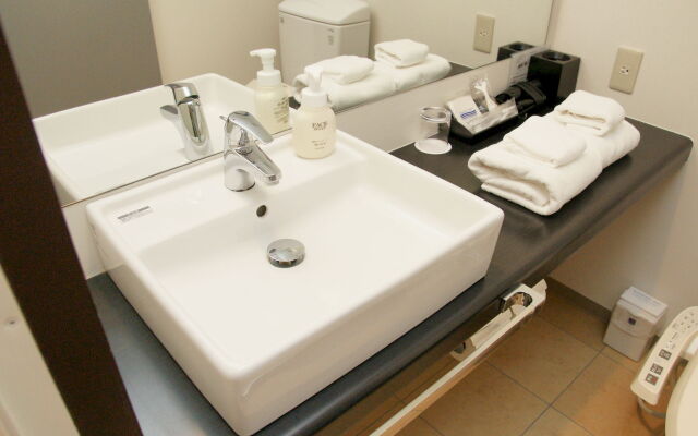 Comfort Inn Naha Tomari Port