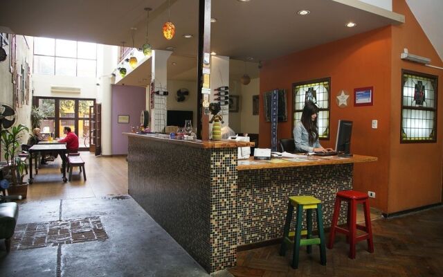 Puerto Limon Hostel