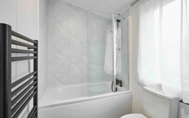 Host Stay Linden Lodge Ashdown Retreat