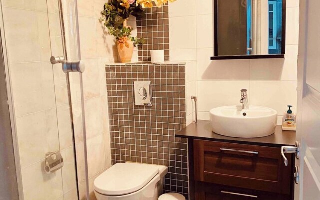 Charming Studio Flat In Sollentuna, Stockholm