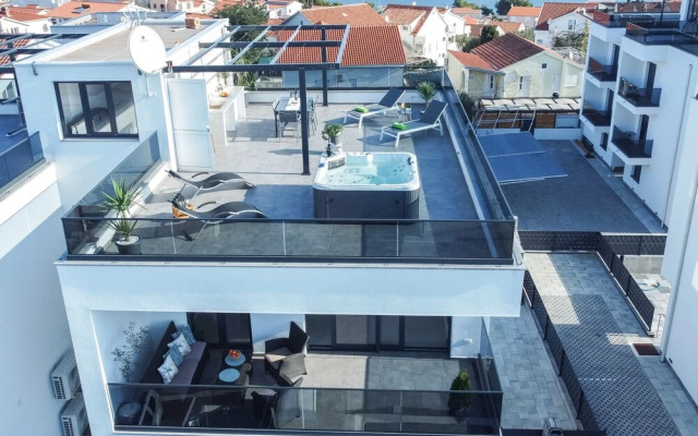 Penthouse Adriatic Blue