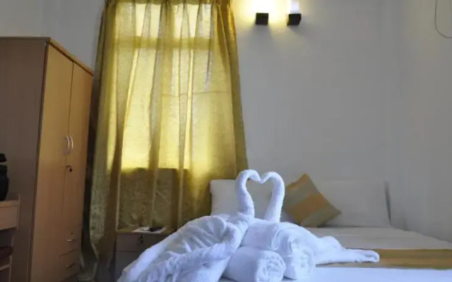Atoll Seven Inn