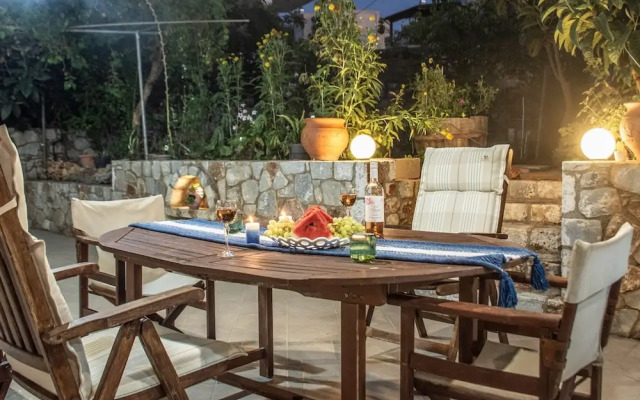 Casa Anthea 3 Bedroom Apartment With Garden