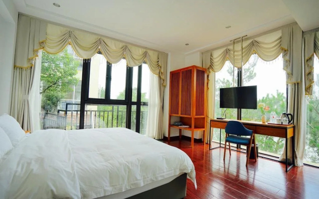 Yiyun Lakeside Hotel