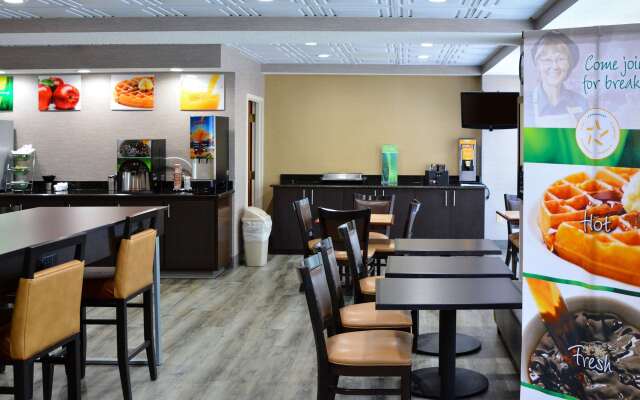 Quality Inn Union US Hwy 176