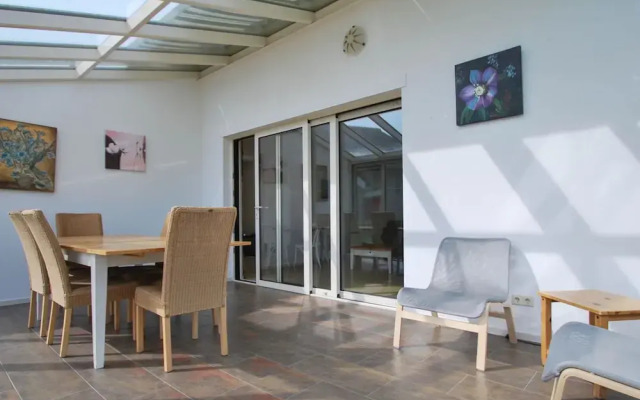 Beautiful Villa With Conservatory