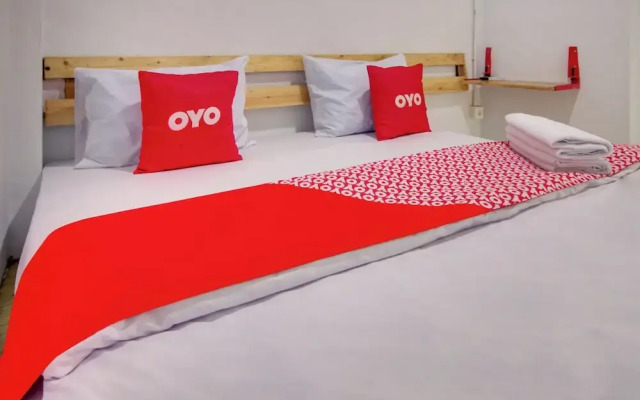 OYO 1345 Alfalah Residence Syariah