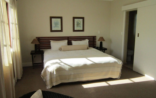 La Roche Guest House