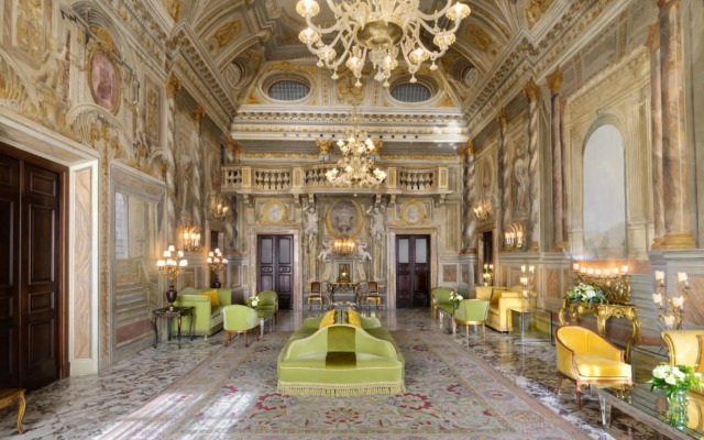 Grand Hotel Continental Siena – Starhotels Collezione