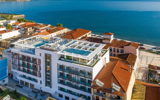 Las Hotel & Spa