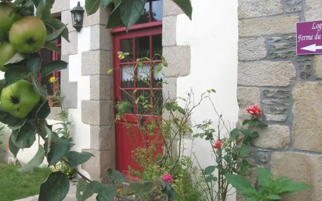 Les Logis de Ste Croix