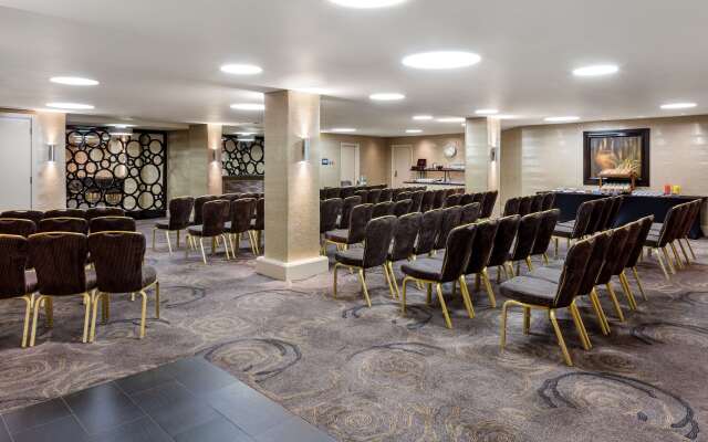 Radisson Blu Hotel, London Euston Square (formerly Grafton)