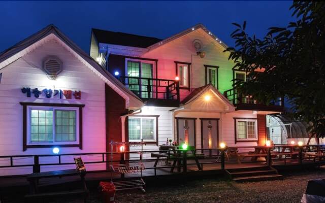 Taean Pine Scented Pension