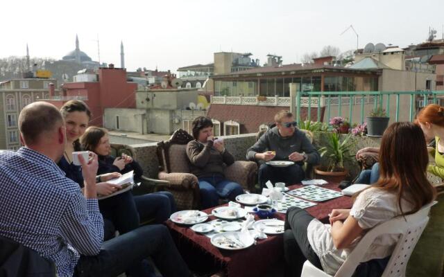 Istanbul Harmony Hostel