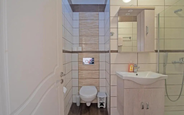 Faliraki Apartment For 3