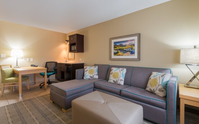 Holiday Inn Express & Suites Wheat Ridge-Denver West, an IHG Hotel