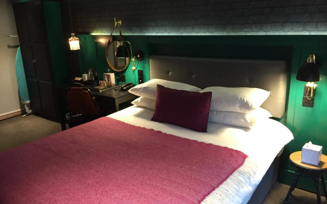 The Churchill Hotel