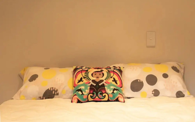 Leafy Beach Haven Retreat 1 Bedroom Close To CBD