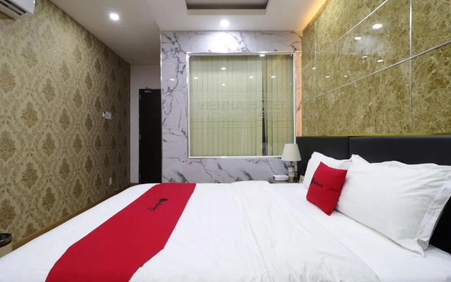 RedDoorz Plus Vienna Hotel