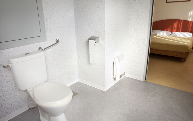 Urban Lodge (by Popinns)