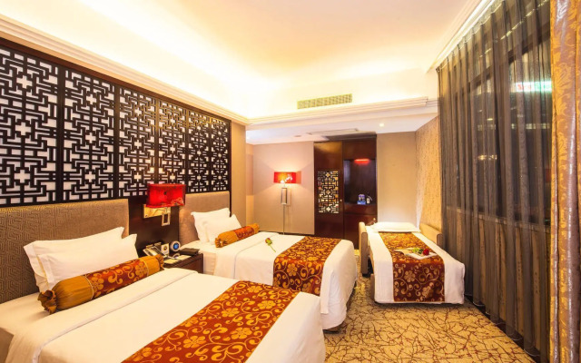 Metropole Hotel