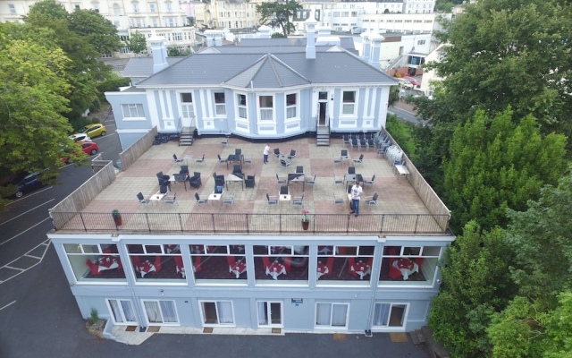 Marquis Hotel