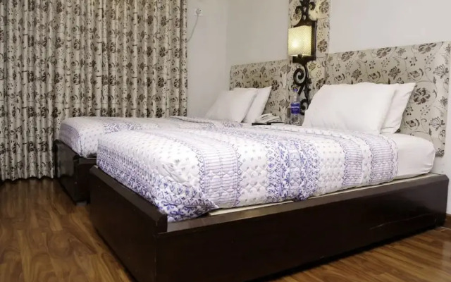Van Xuan Hotel