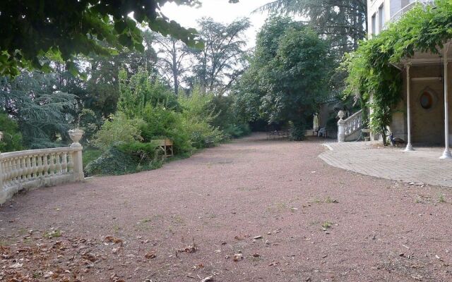 Le Manoir