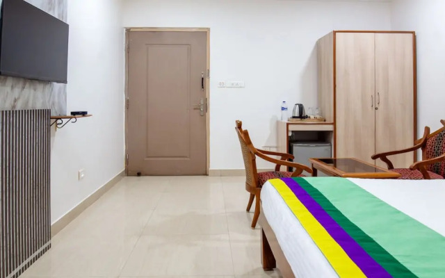 Treebo Y Hotels Elite, Khandagiri
