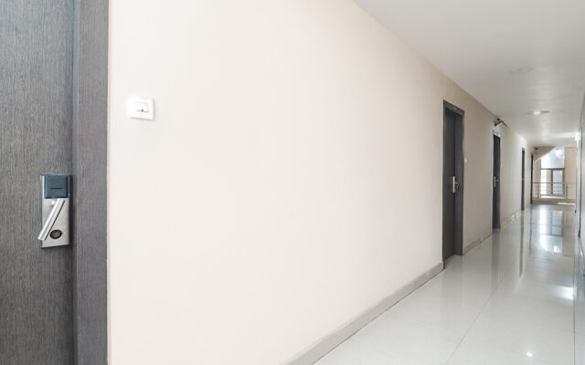 Fabhotel Akshara Innotel