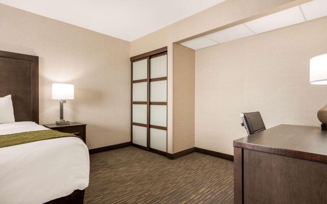 Comfort Inn & Suites Red Deer