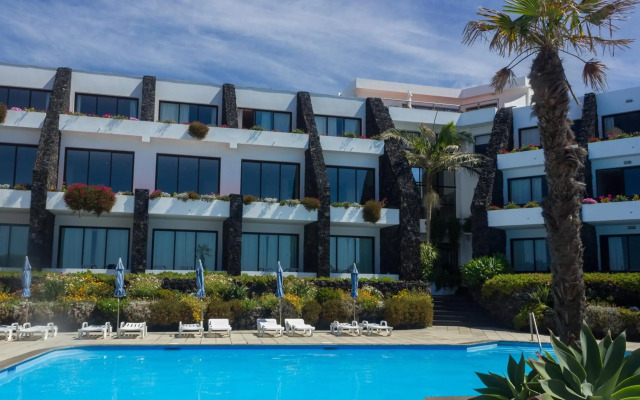 Caloura Hotel Resort