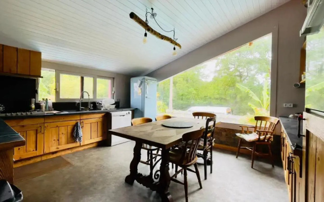 Carwyns Surf House
