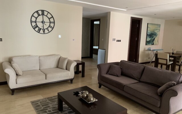 Euneva Court Townhouses - Bentley Place