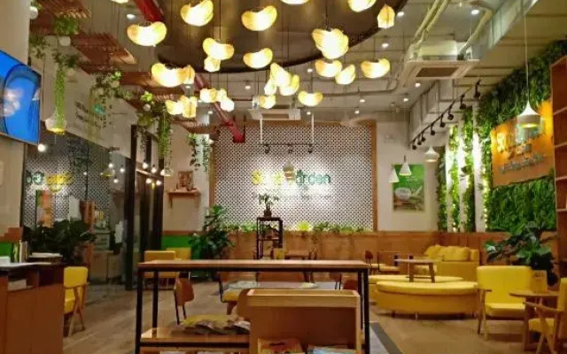 FLC green 18 Pham Hung - 2Br - 800m to Landmark 72