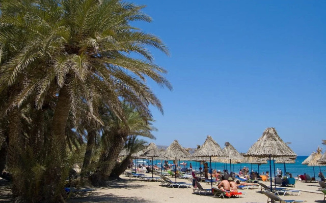 Stylish Villa, Private Pool, Large Garden, sea View, En-suite Bathrooms