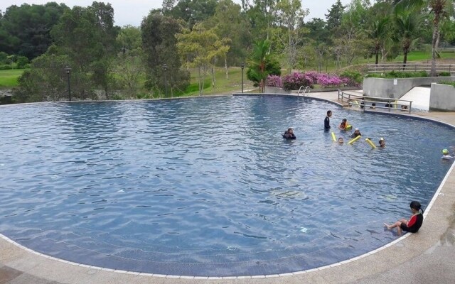 Kenanga Homestay Bukit Mahkota