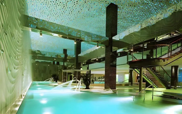 Guangdong Nanmei Osotto Hotel