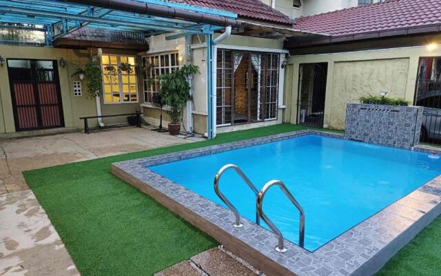 Homestay Laman Nuri, Kota Damansara