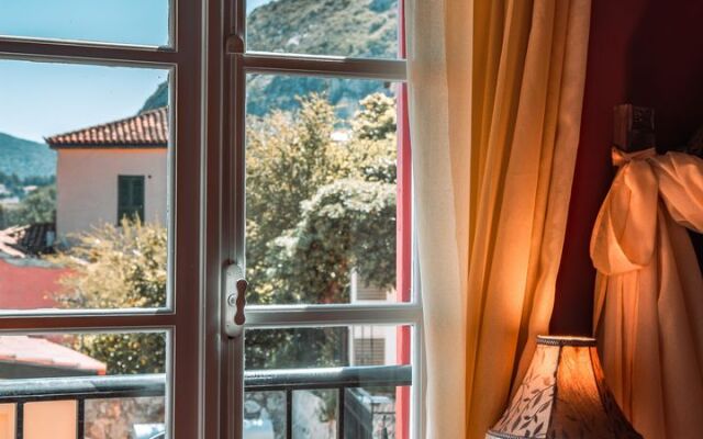 Ilion Hotel Suites