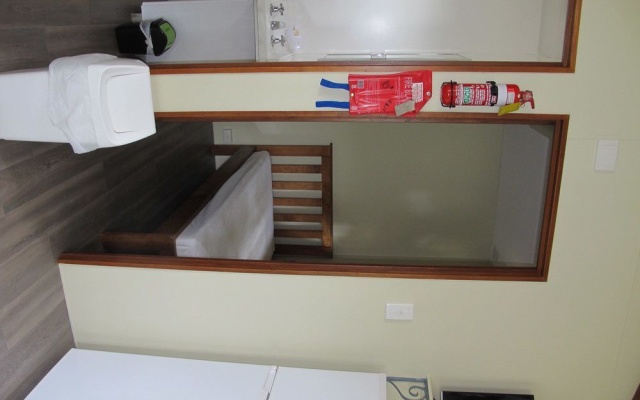 Melaleuca Caravan Park – Guest Rooms – Port Macquarie
